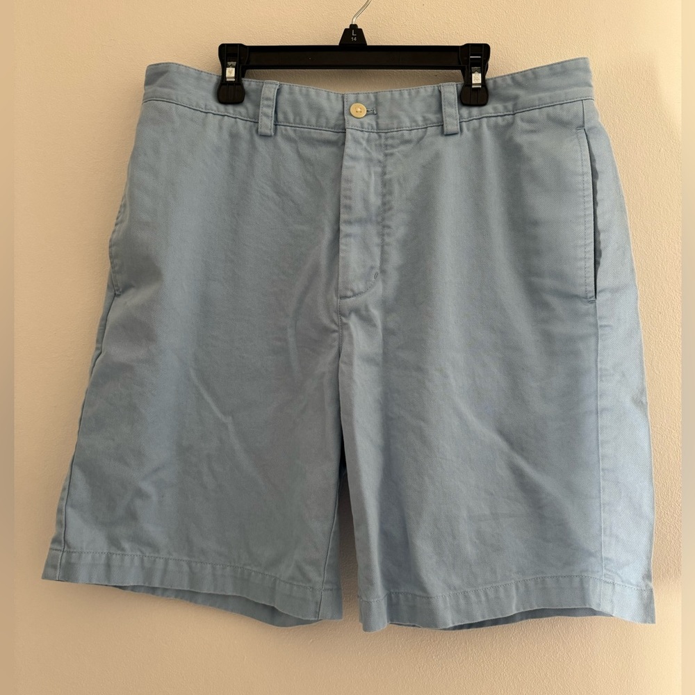 Vineyard Vines Men's Shorts Size 33
